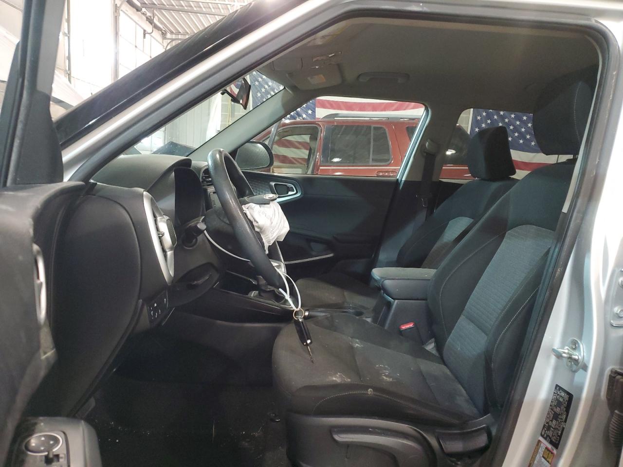 KNDJ23AU1L7098677 2020 Kia Soul Lx