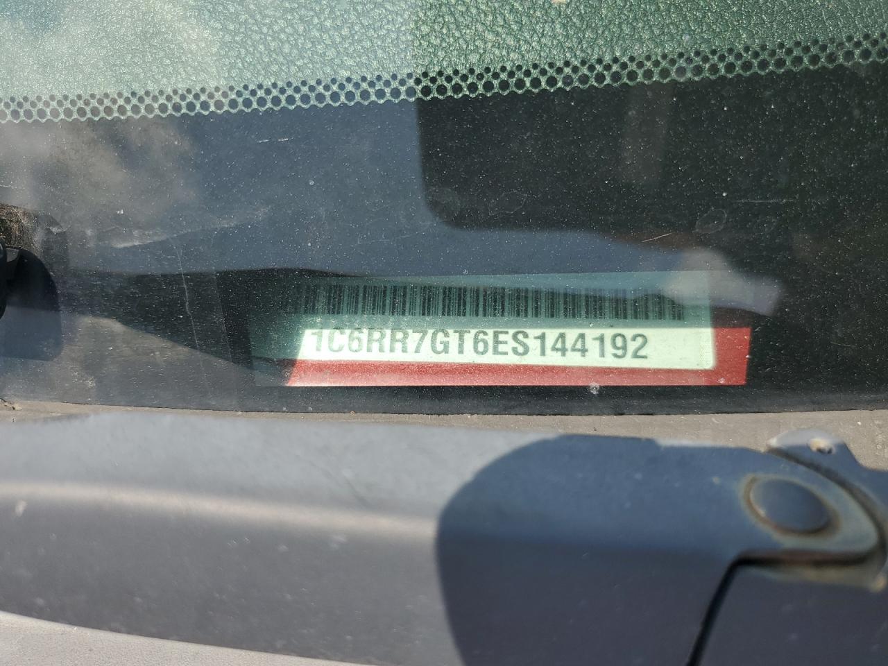 1C6RR7GT6ES144192 2014 Ram 1500 Slt