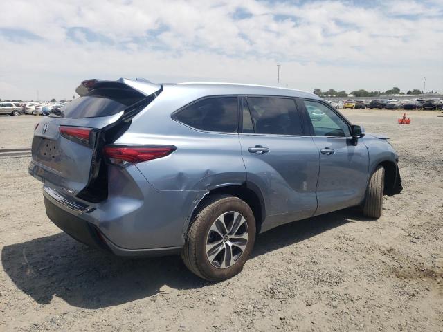 2022 Toyota Highlander Xle VIN: 5TDGZRBH0NS213188 Lot: 59979944