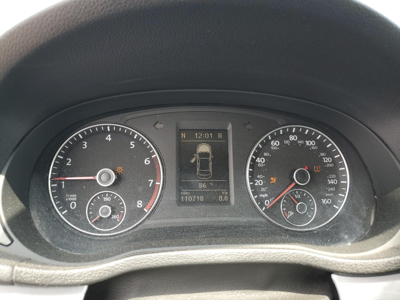 1VWBM7A33CC046226 2012 Volkswagen Passat Se