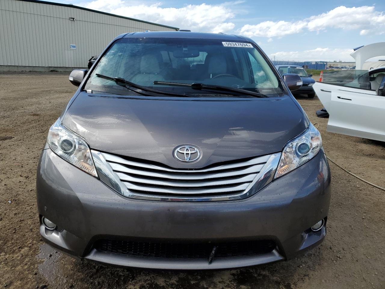 5TDDK3DC5DS065561 2013 Toyota Sienna Xle