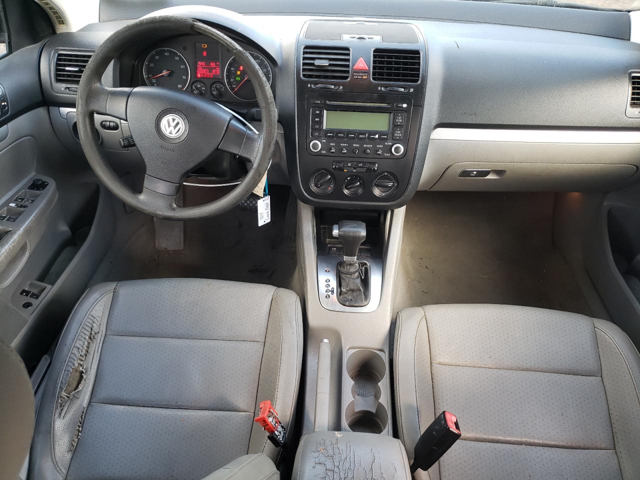 3VWSF71K76M713013 2006 Volkswagen Jetta 2.5 Option Package 1