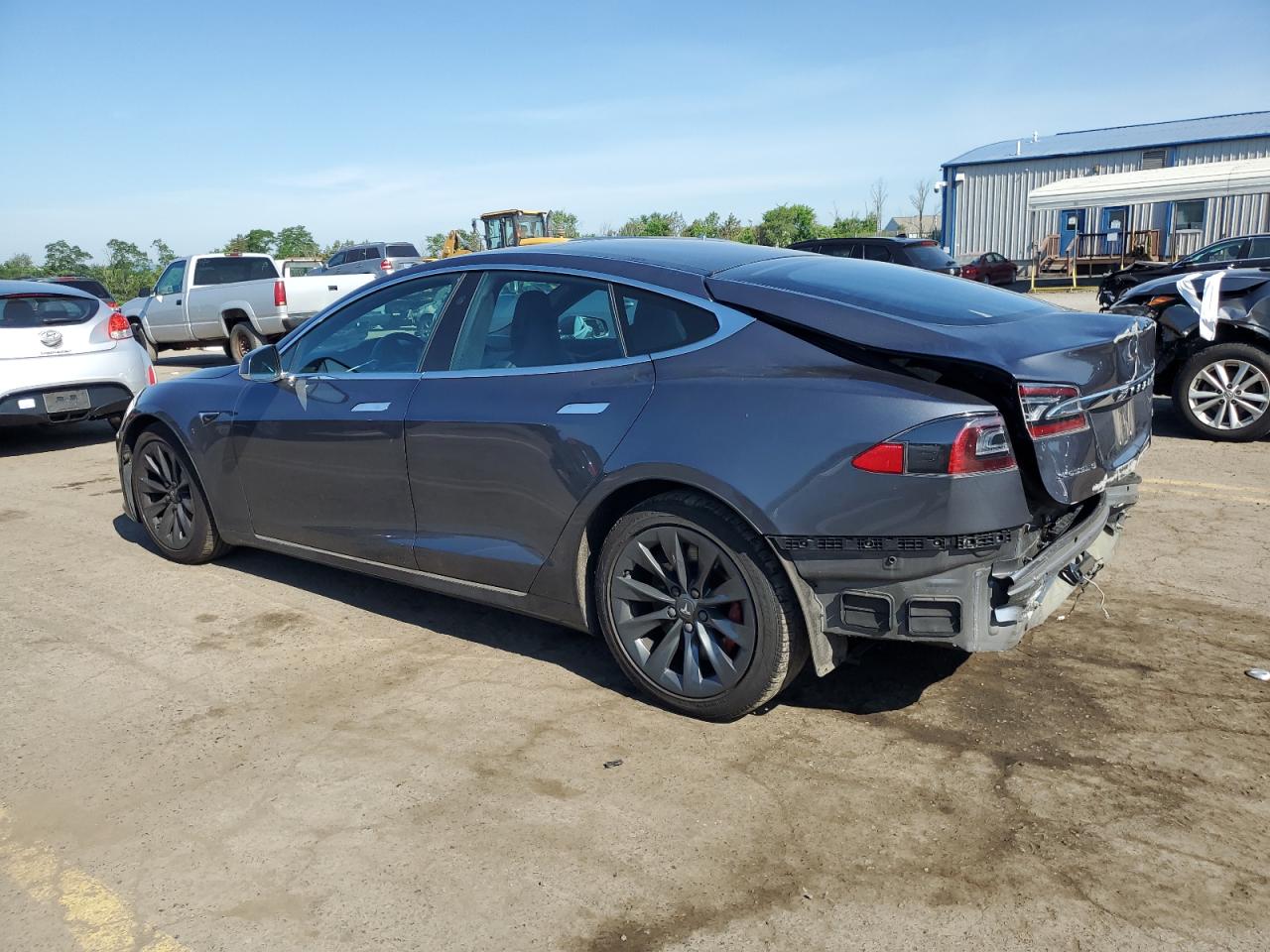 5YJSA1E46JF261160 2018 Tesla Model S