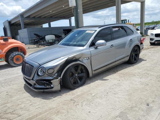 VIN SJAAC2ZV7JC018227 2018 Bentley Bentayga no.1