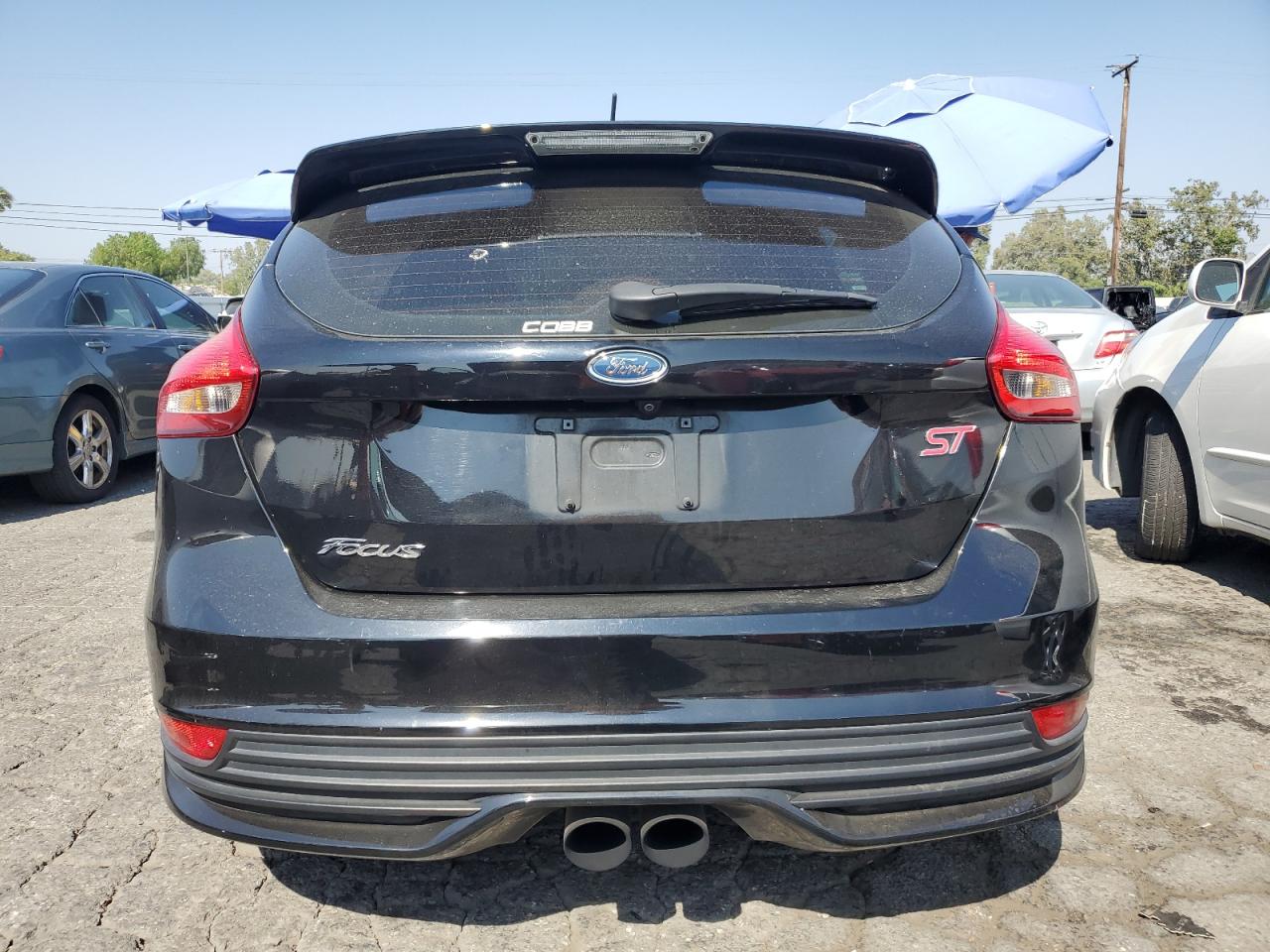 1FADP3L9XHL325201 2017 Ford Focus St