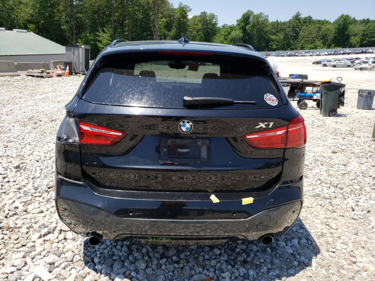 WBXHT3C31J5K24080 2018 BMW X1 xDrive28I