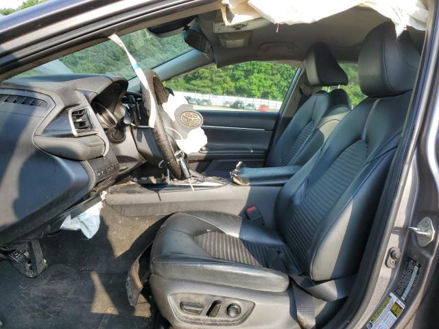 2018 TOYOTA CAMRY L - 4T1B11HK2JU651265