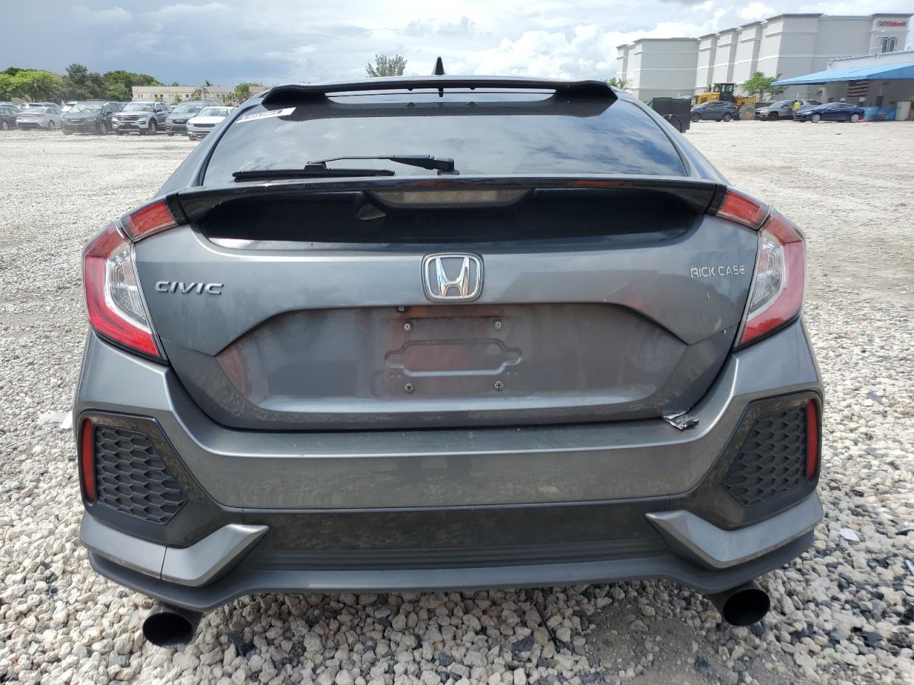 SHHFK7H28JU224136 2018 Honda Civic Lx