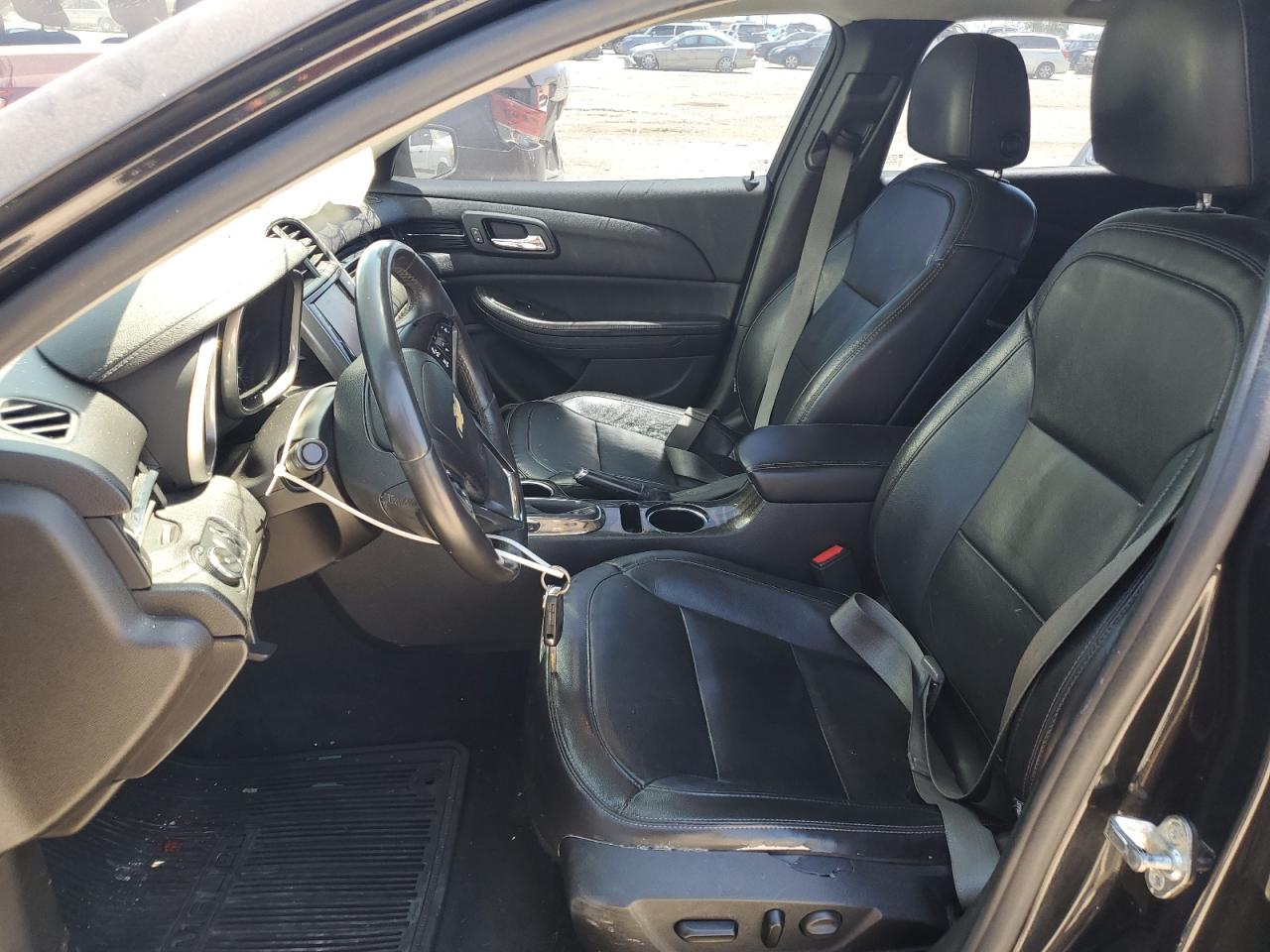 1G11D5SL1FF311674 2015 Chevrolet Malibu 2Lt