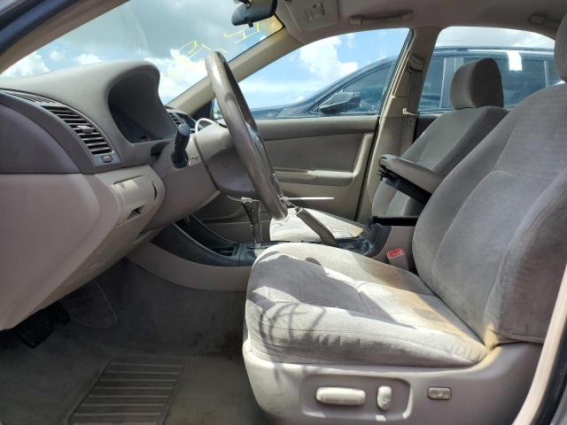 2004 Toyota Camry Le VIN: 4T1BE32K94U865618 Lot: 61097104