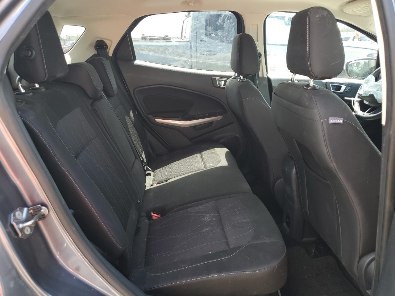 MAJ3P1TE7JC216911 2018 Ford Ecosport Se