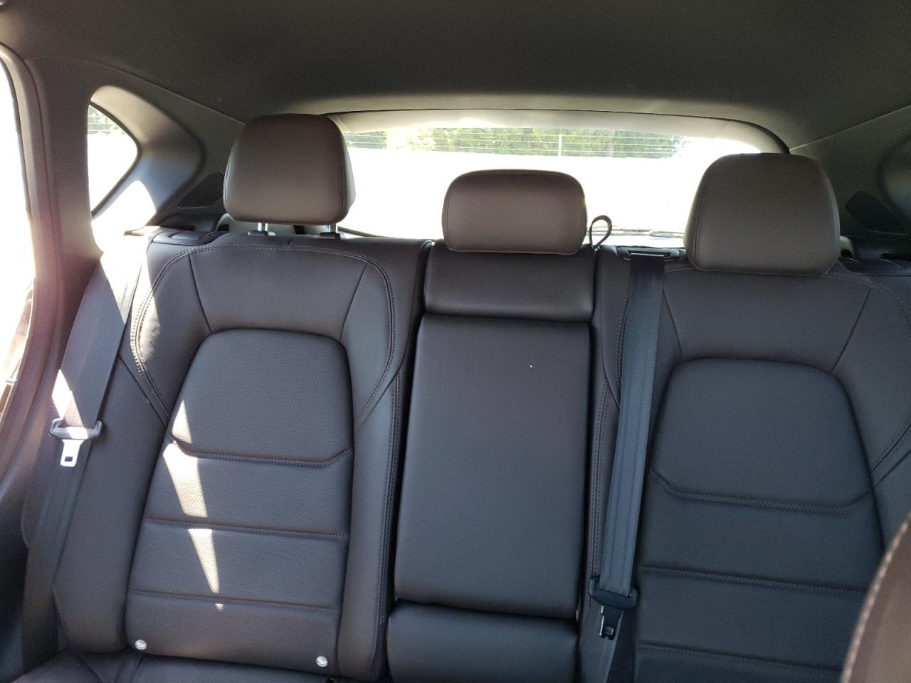 JM3KFBEY7K0692219 2019 Mazda Cx-5 Signature