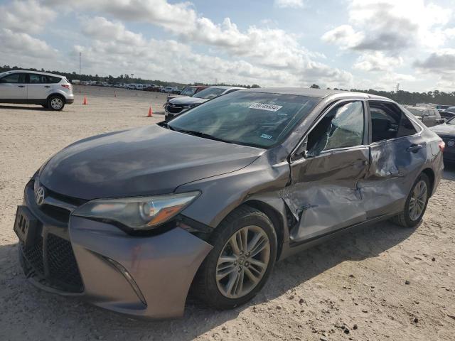 VIN 4T1BF1FK2HU618636 2017 Toyota Camry, LE no.1