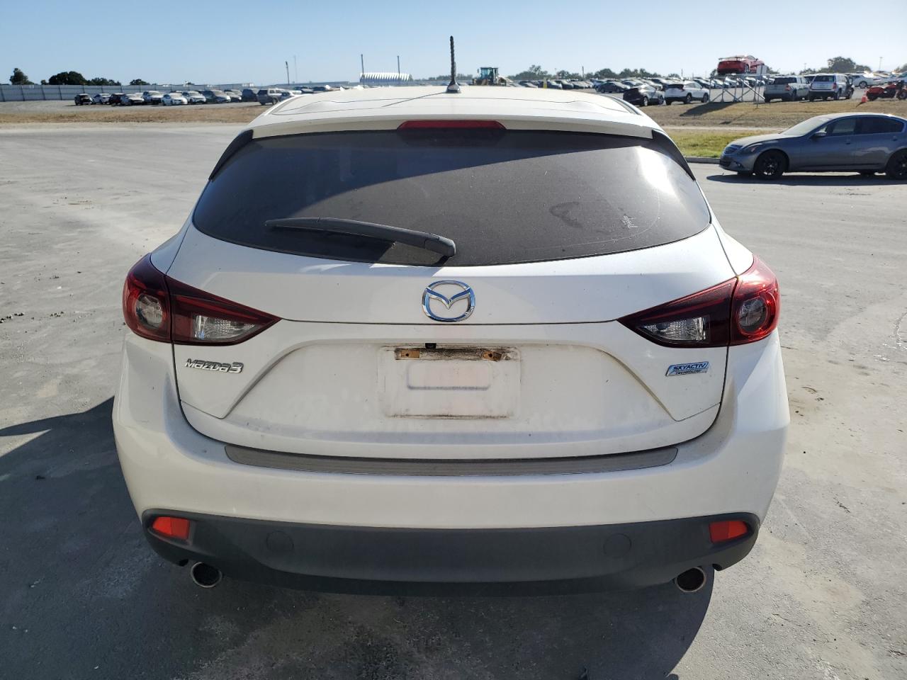 JM1BM1K76G1355272 2016 Mazda 3 Sport