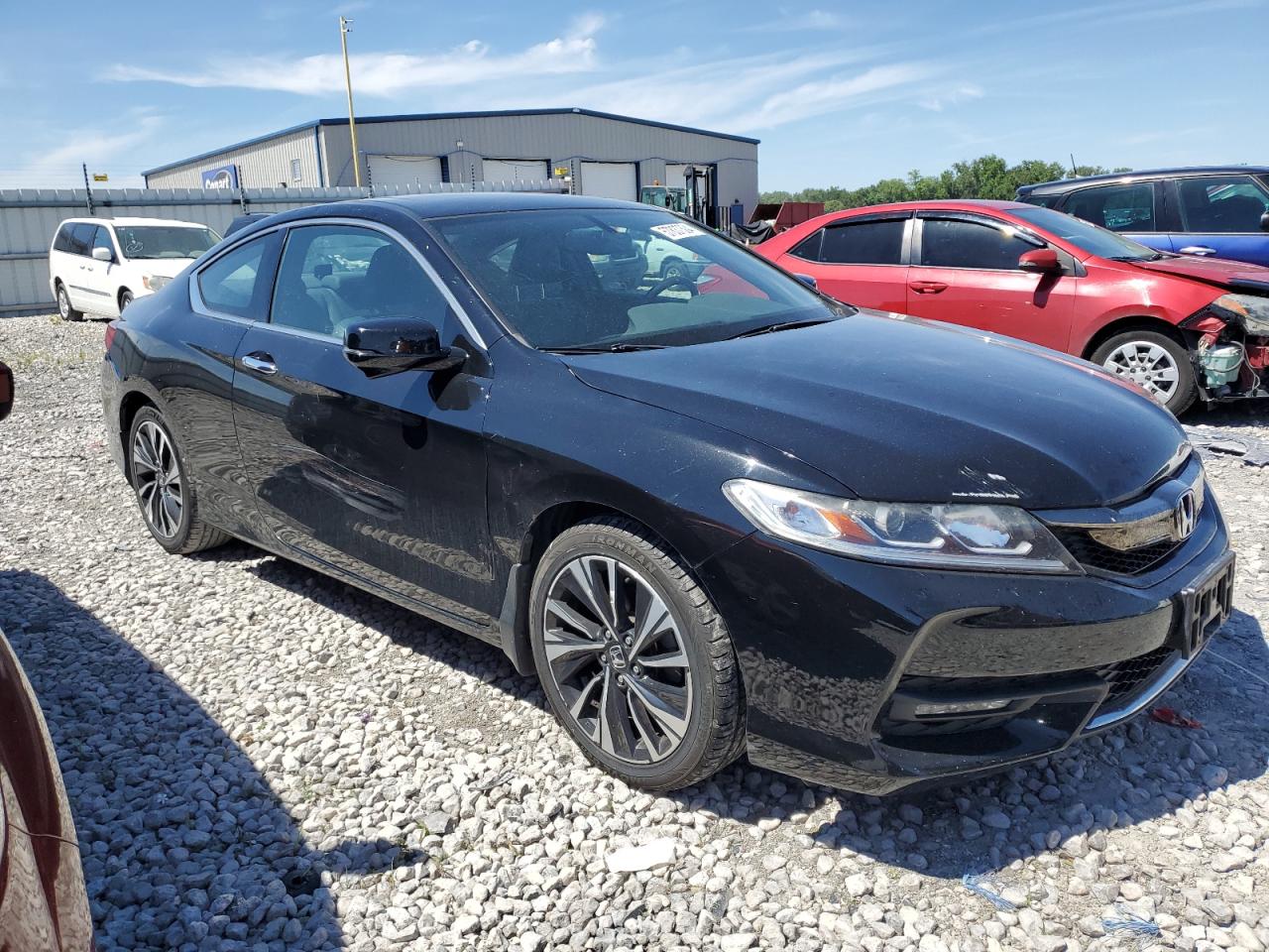 1HGCT2B88HA005134 HONDA ACCORD 2017