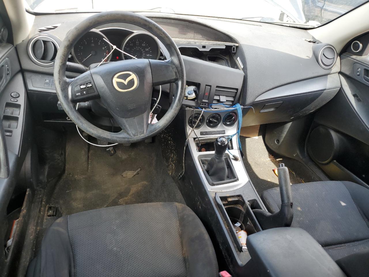 JM1BL1UF7B1366541 2011 Mazda 3 I