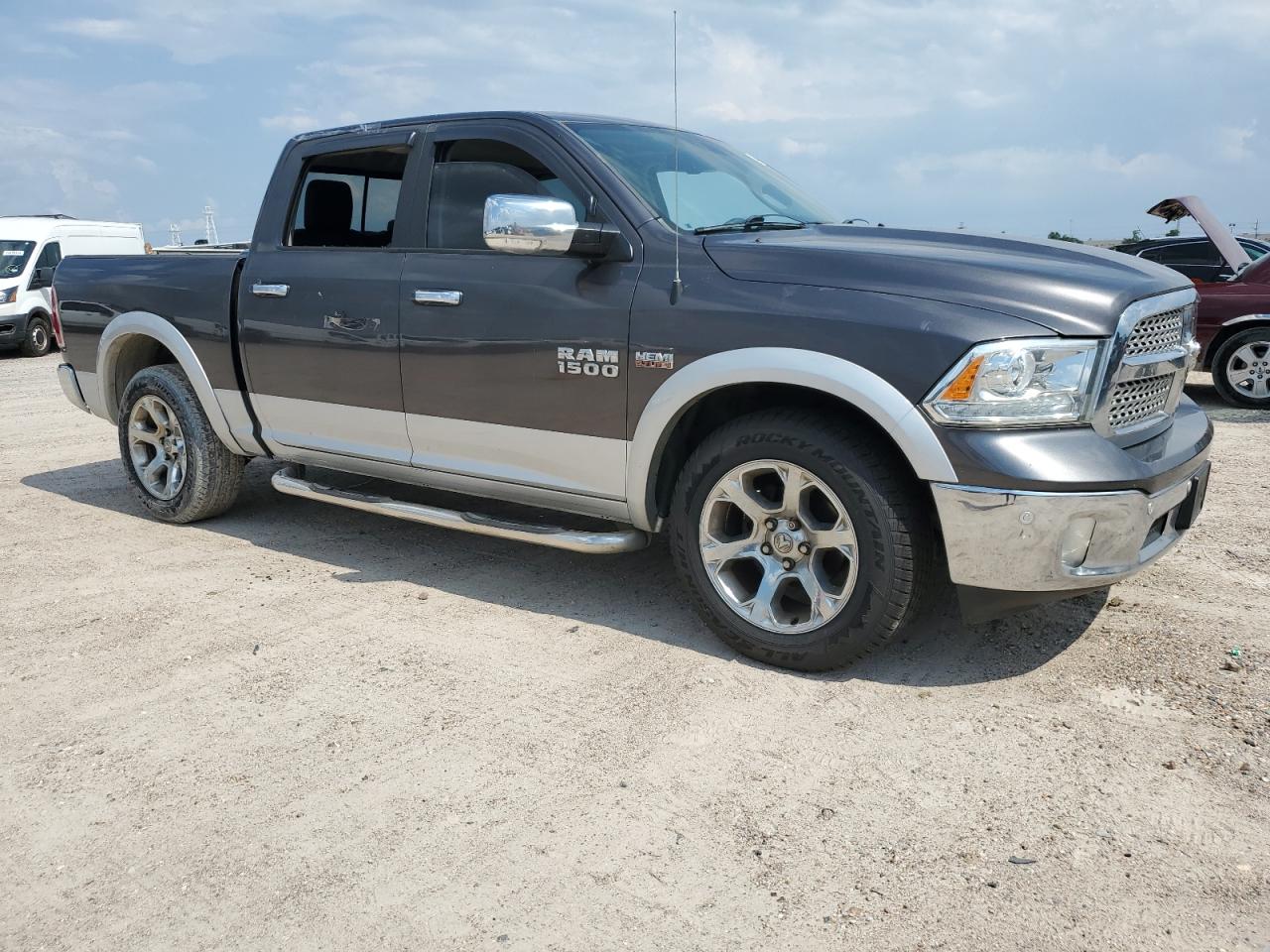 2015 Ram 1500 Laramie vin: 1C6RR7NT3FS776930