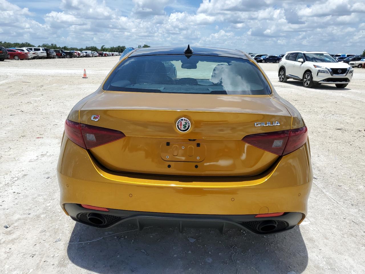 ZARFAMBN8N7660699 2022 Alfa Romeo Giulia Super