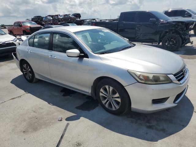 VIN 1HGCR2F36FA045898 2015 Honda Accord, LX no.4