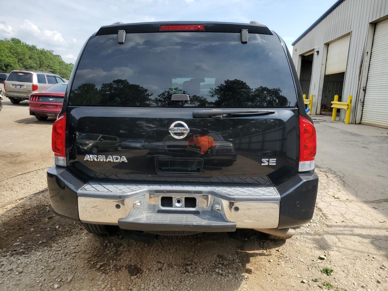 5N1AA08A35N731607 2005 Nissan Armada Se