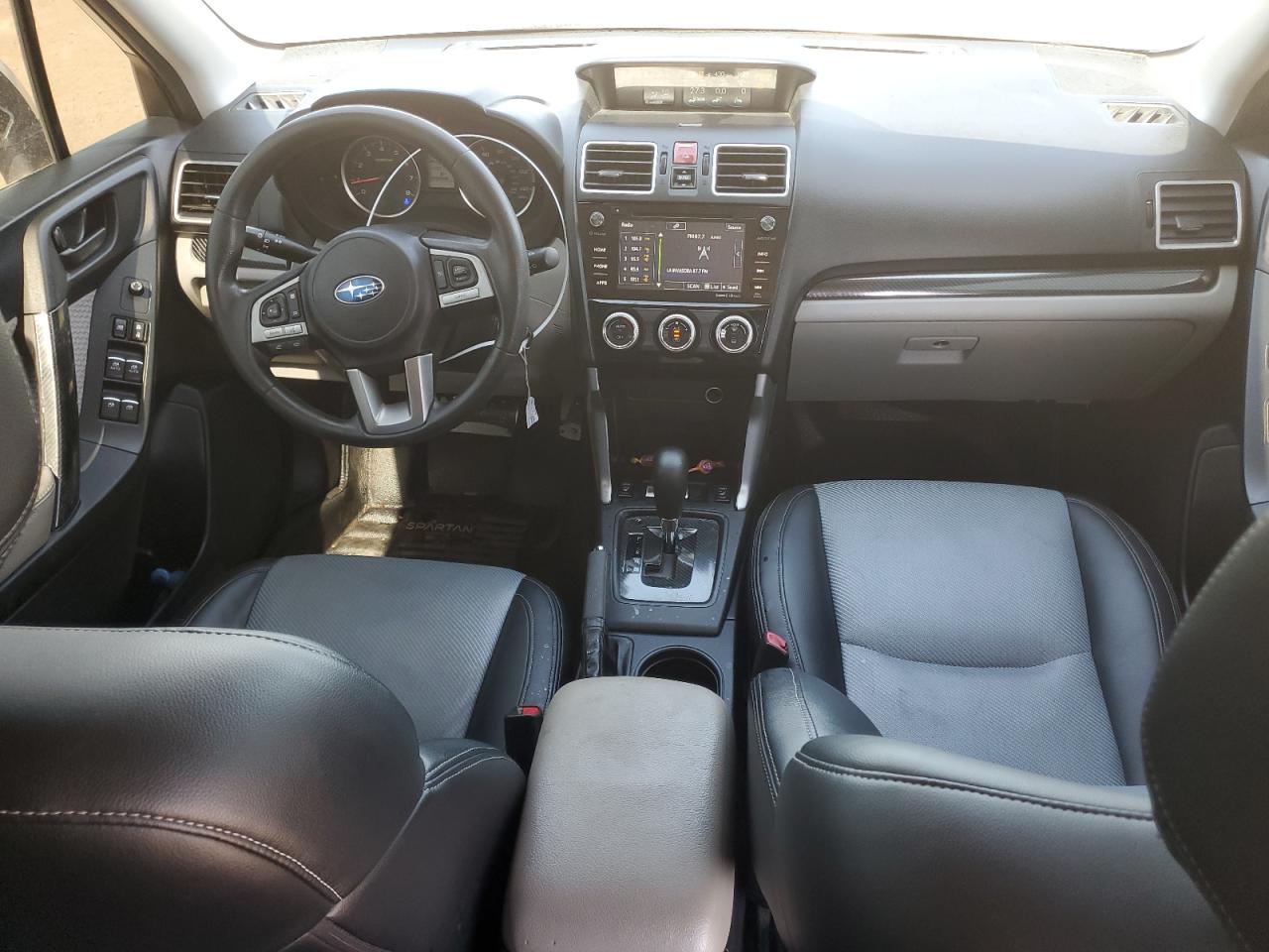 JF2SJAEC3HH585542 2017 Subaru Forester 2.5I Premium