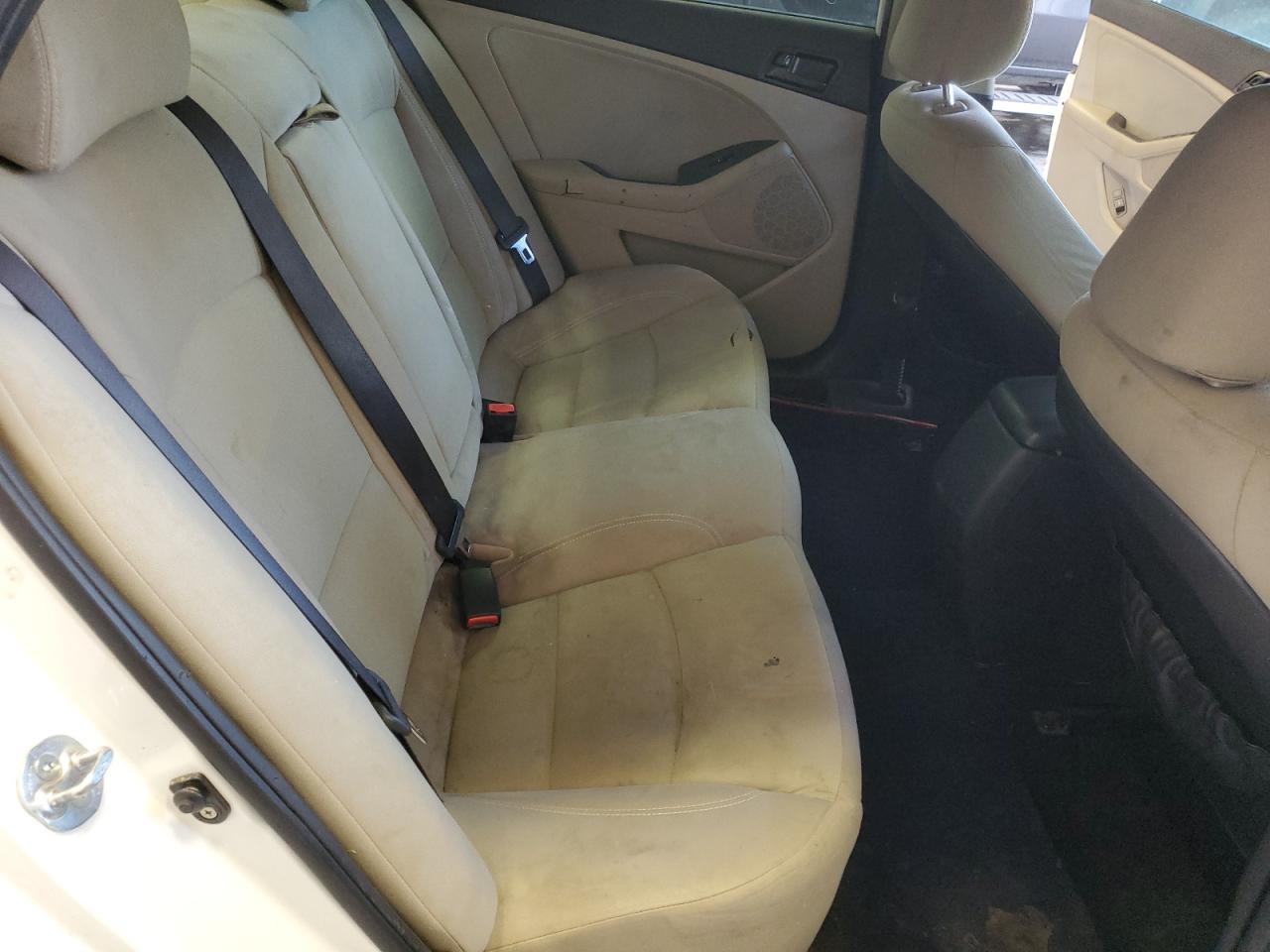 KNAGM4A70D5402368 2013 Kia Optima Lx