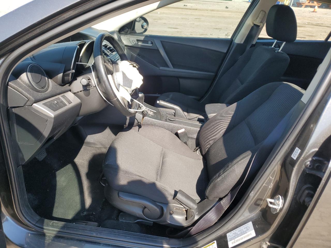 JM1BL1L72C1592935 2012 Mazda 3 I