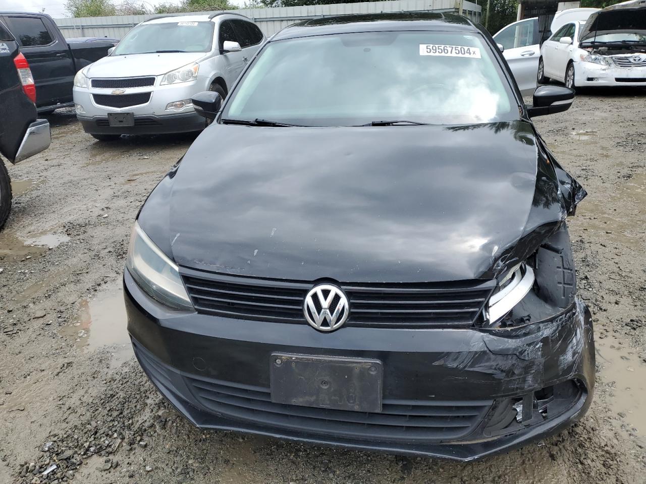 2012 Volkswagen Jetta Se vin: 3VWDX7AJ3CM413879