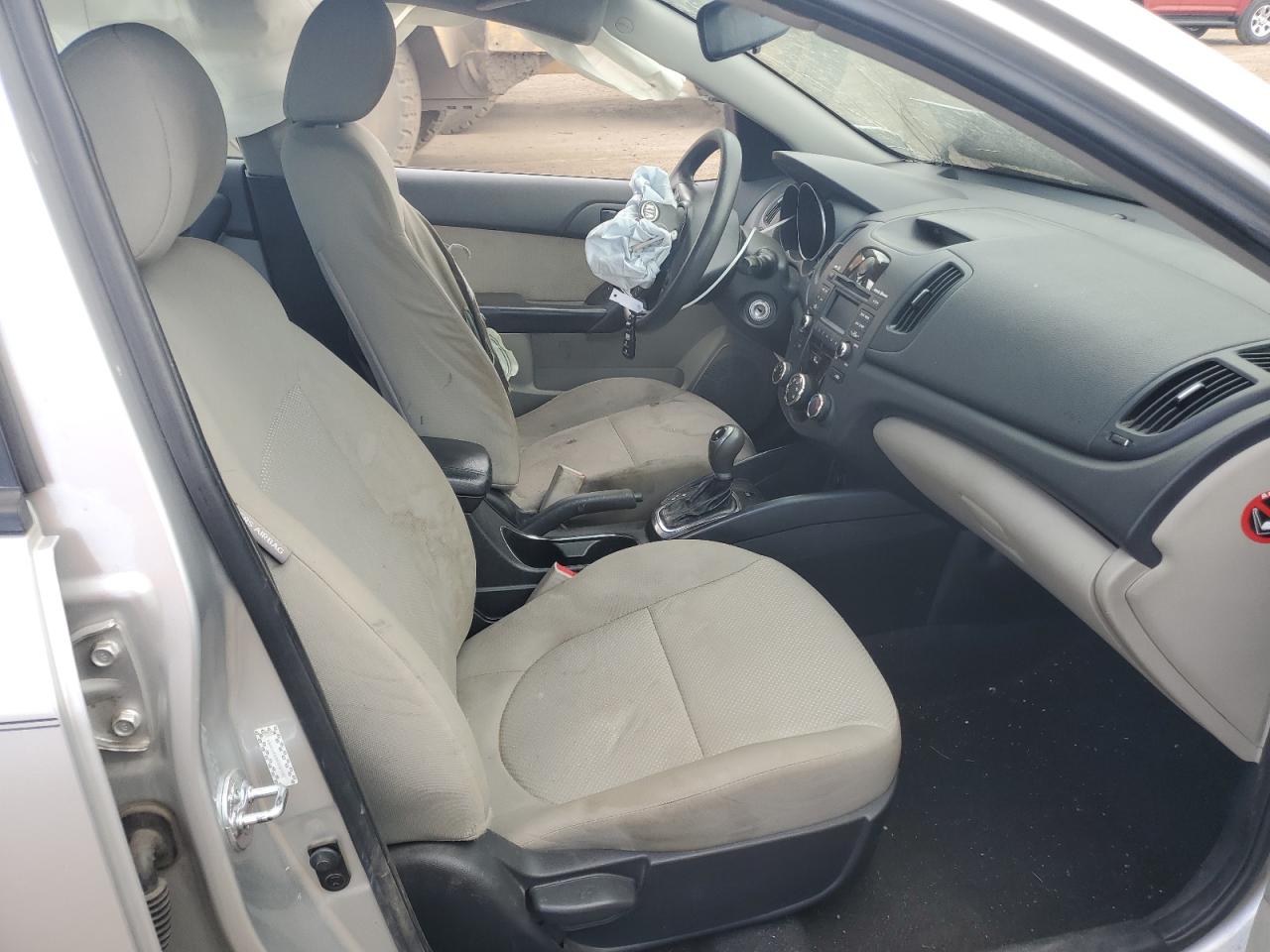 KNAFU4A29B5393781 2011 Kia Forte Ex