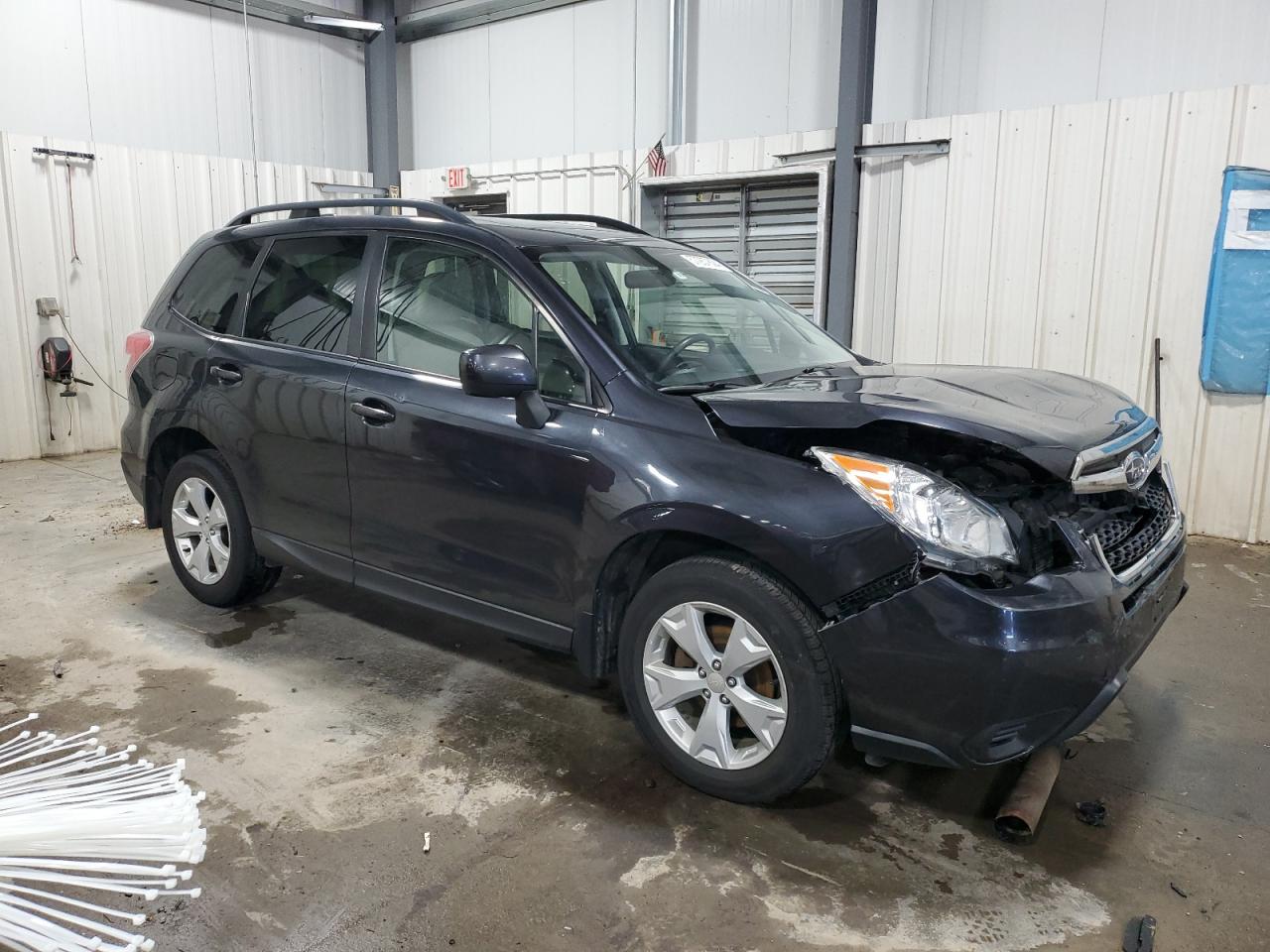 2016 Subaru Forester 2.5I Premium vin: JF2SJADC4GH471596