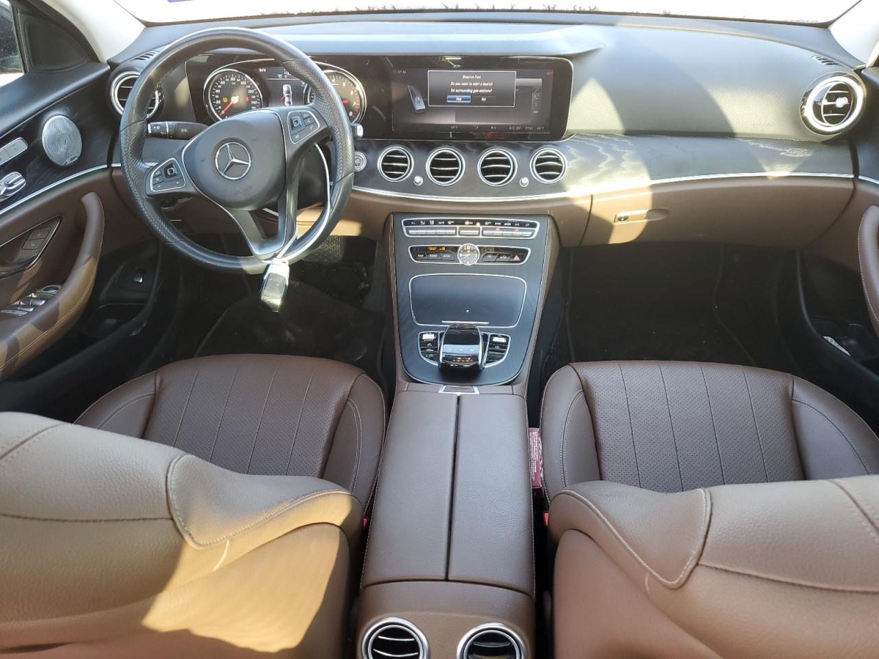 WDDZF4JB6JA479961 2018 Mercedes-Benz E 300