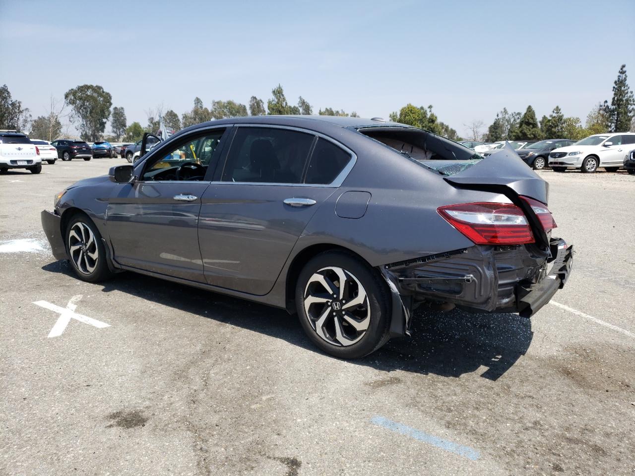 2017 Honda Accord Ex vin: 1HGCR2F0XHA008605