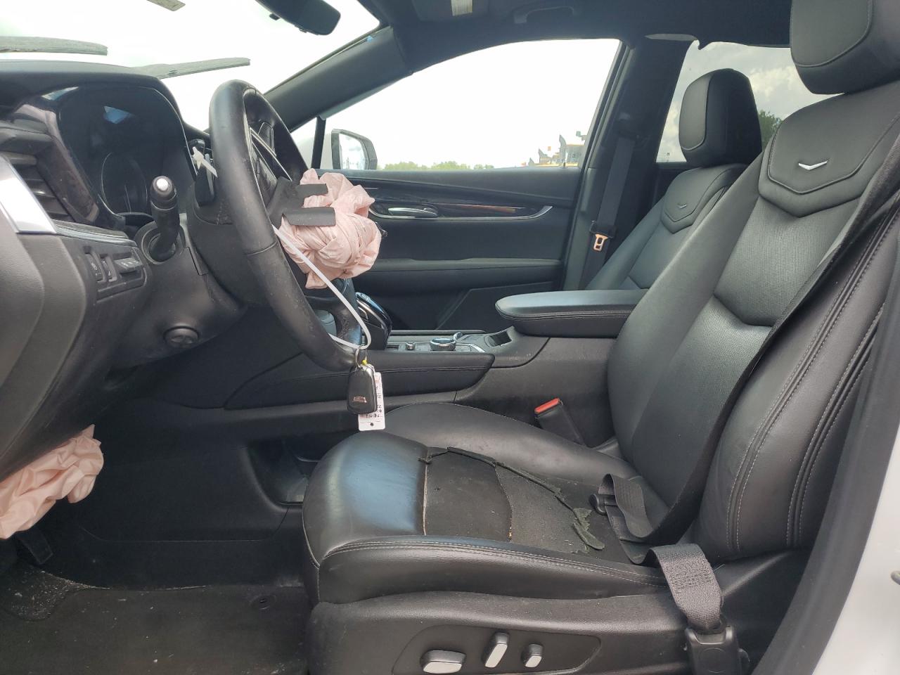 1GYKNCRS6MZ210176 2021 Cadillac Xt5 Premium Luxury