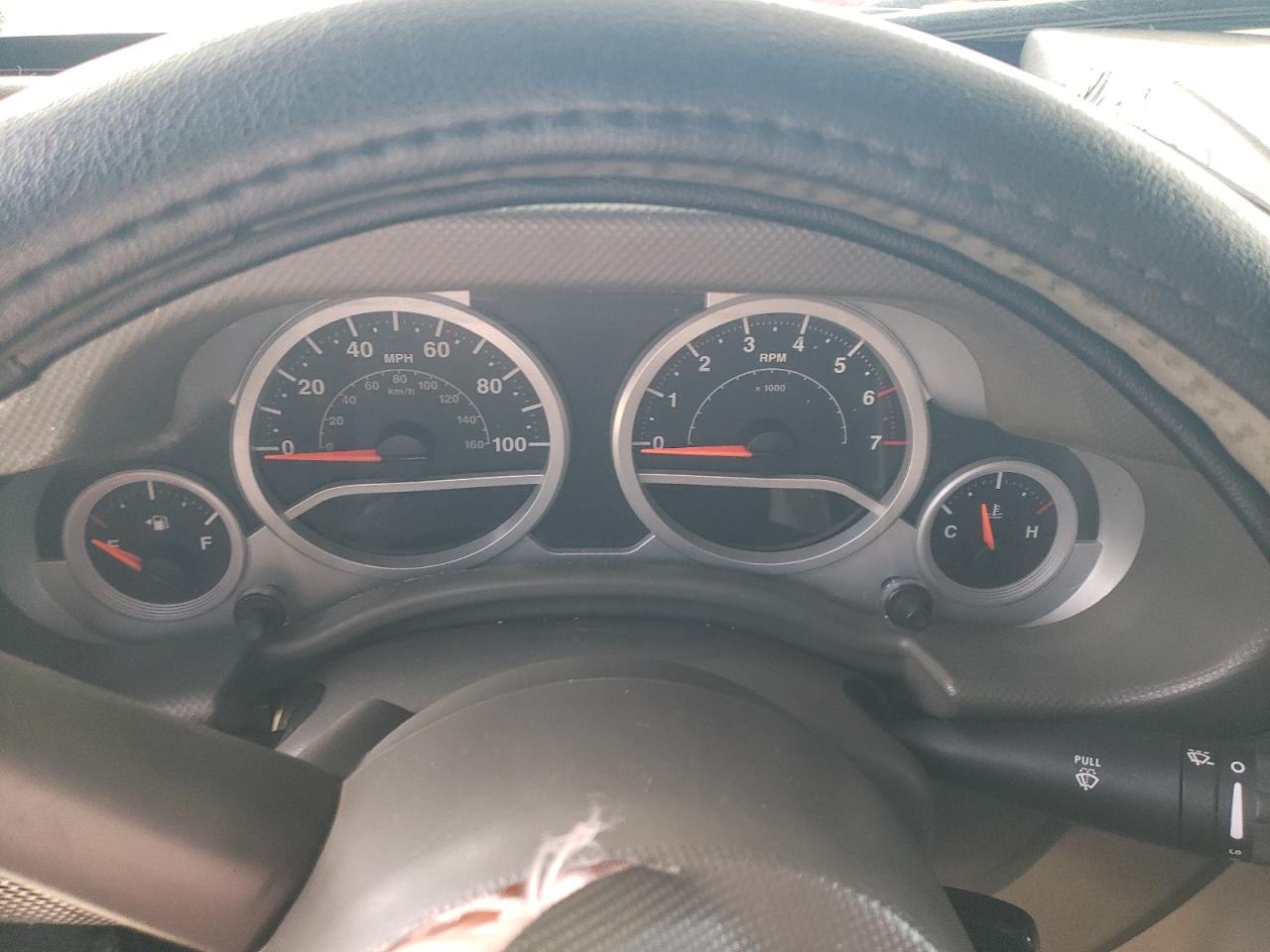 1J8FA54117L169498 2007 Jeep Wrangler Sahara