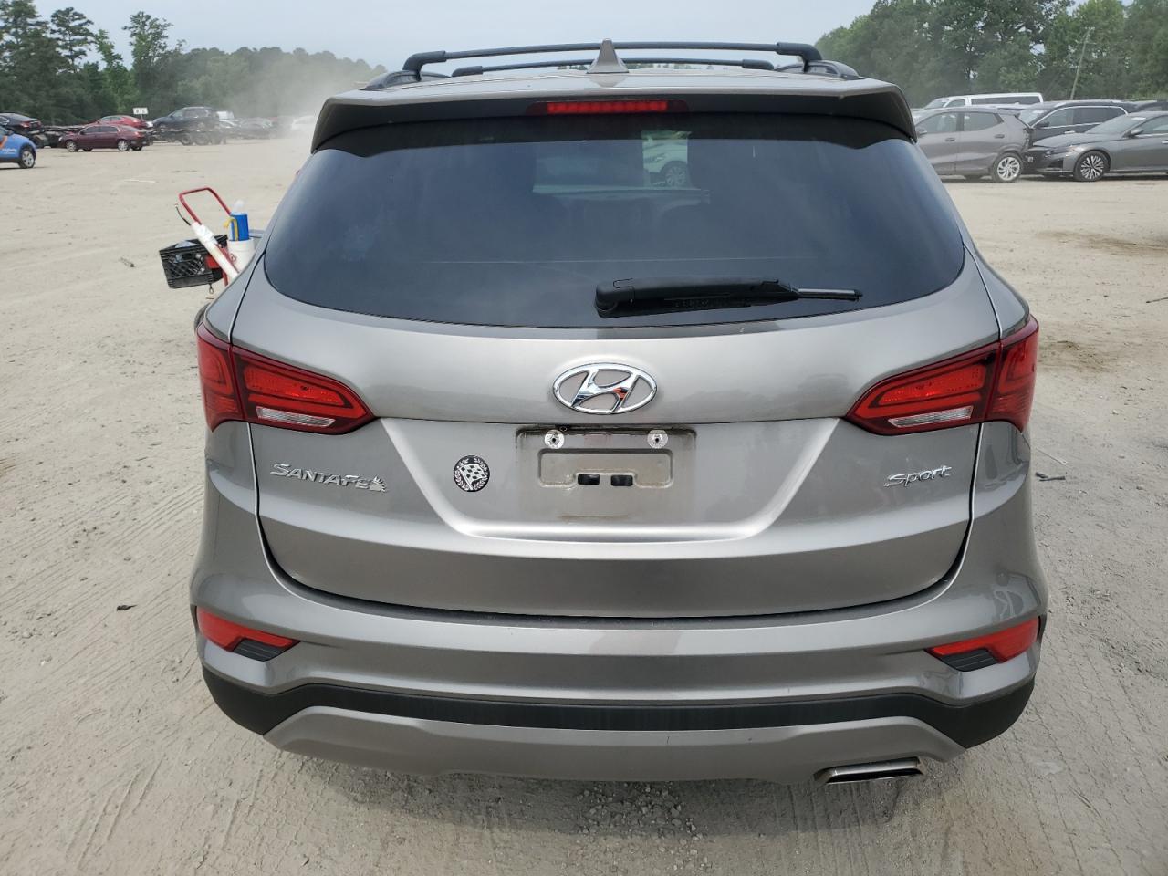 5XYZU3LB0JG511469 2018 Hyundai Santa Fe Sport