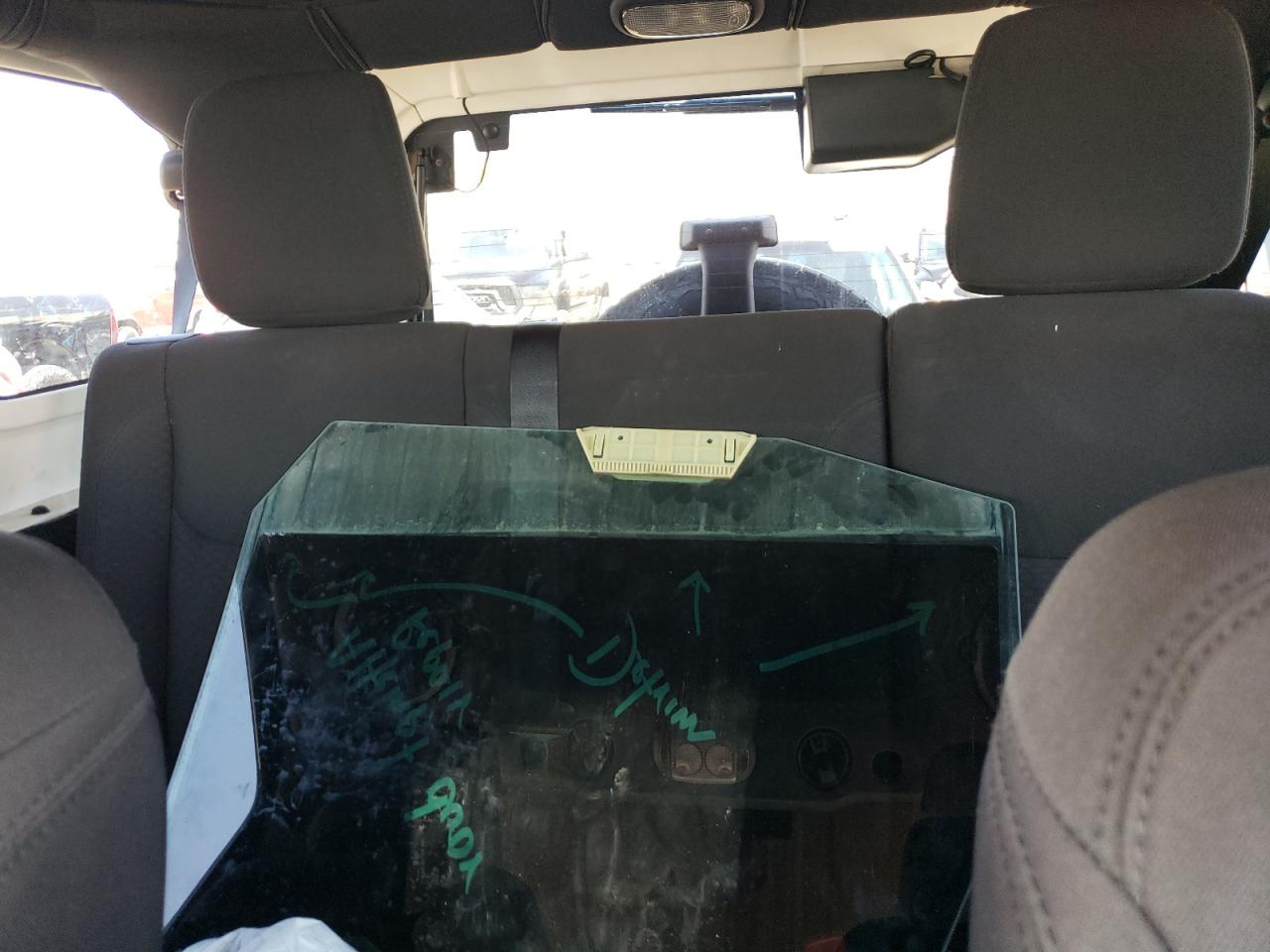 1C4BJWDG0EL211754 2014 Jeep Wrangler Unlimited Sport