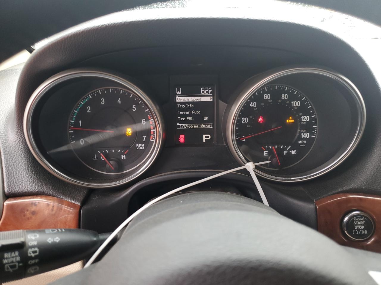 1J4RR5GT8BC501319 2011 Jeep Grand Cherokee Limited