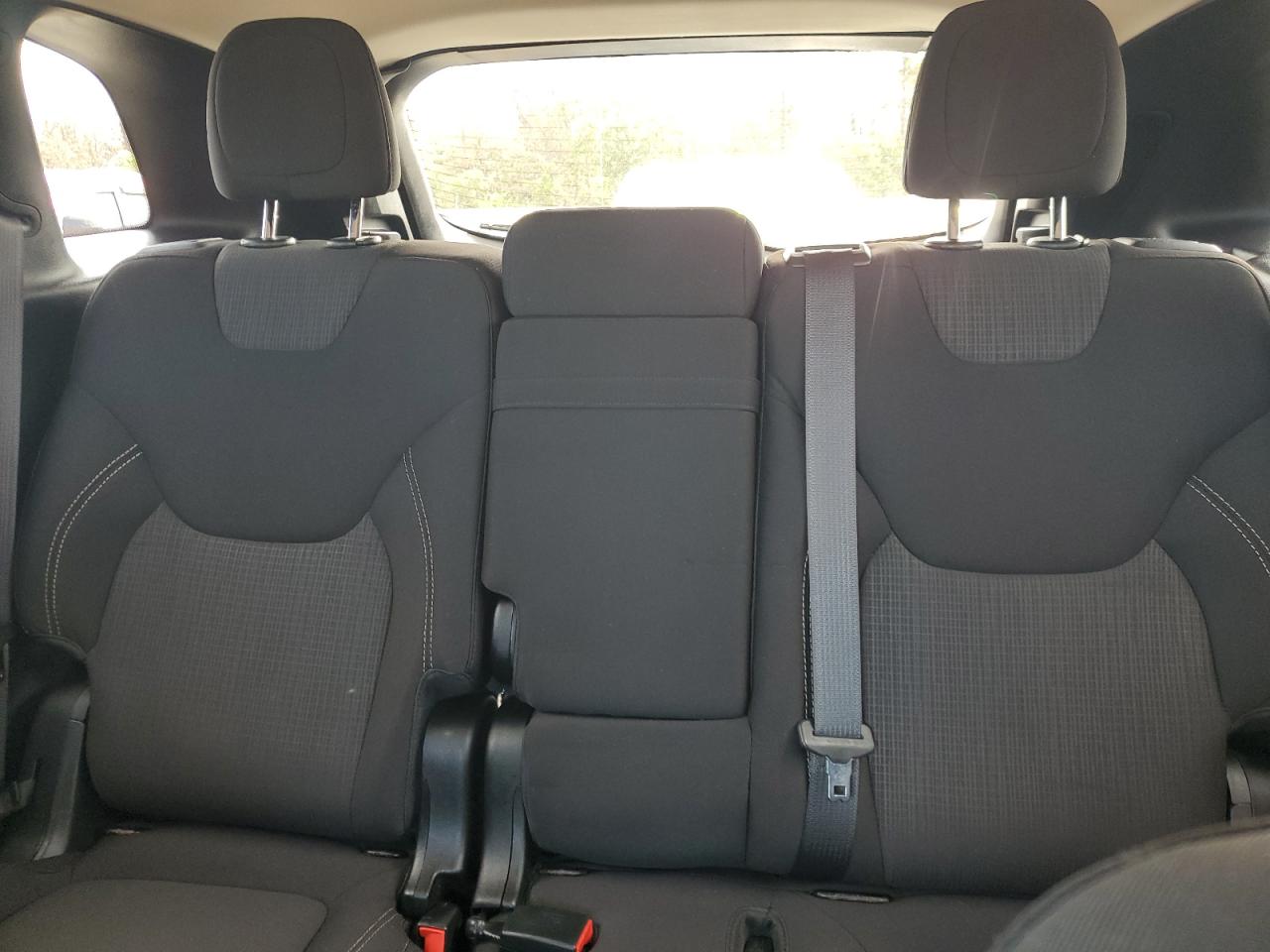 1C4PJMCS8FW728963 2015 Jeep Cherokee Latitude