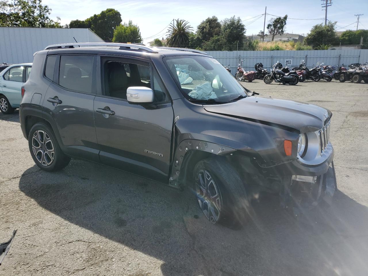 ZACCJADB4HPE98303 2017 Jeep Renegade Limited