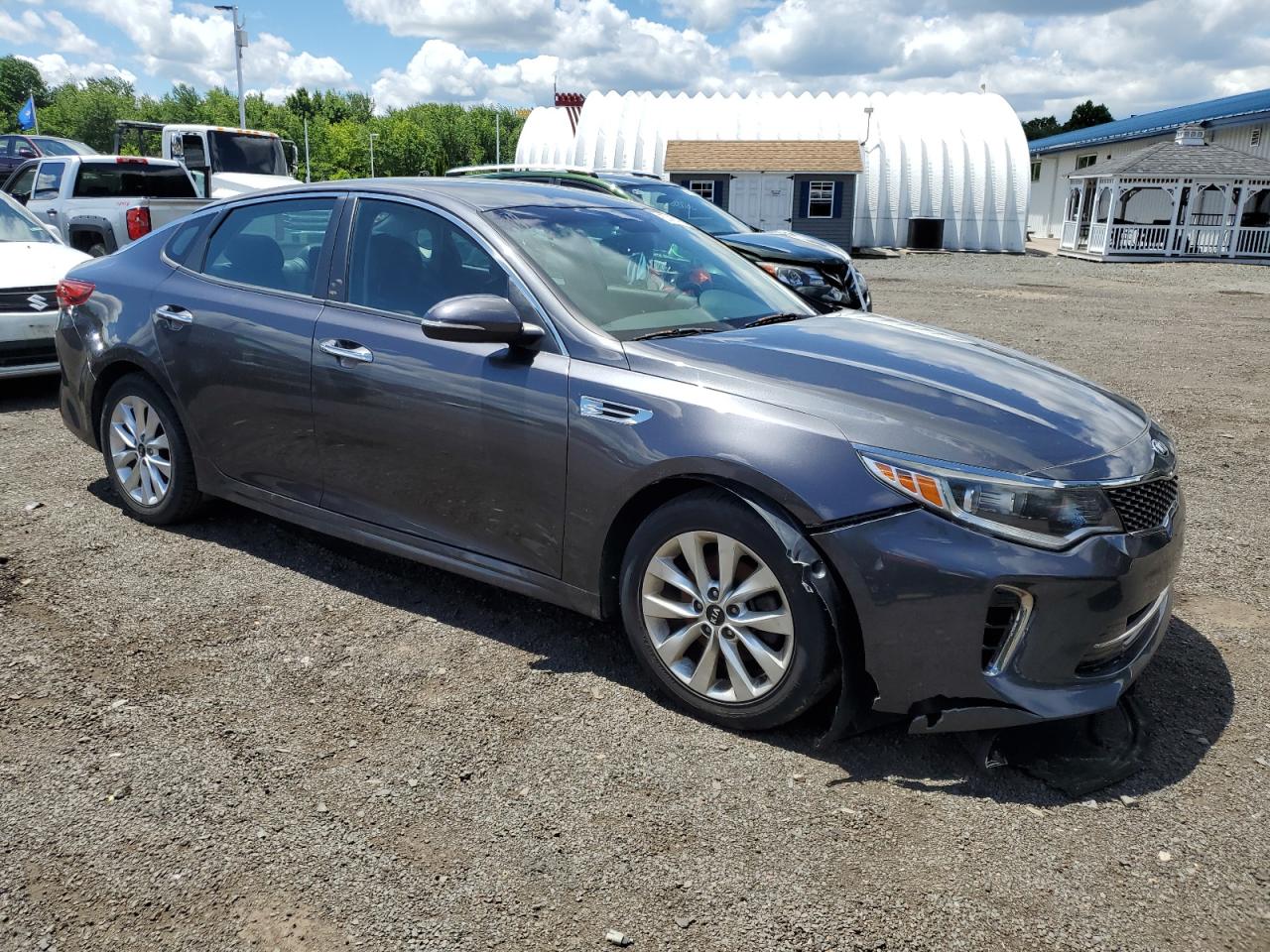 2018 Kia Optima Lx vin: 5XXGT4L31JG199692