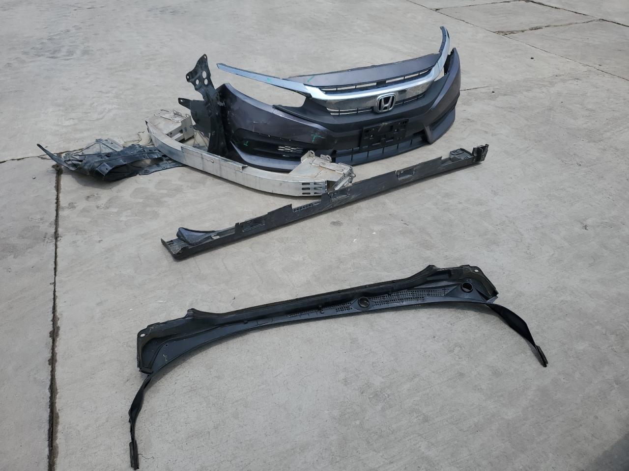 2HGFC2F76JH570942 2018 Honda Civic Ex