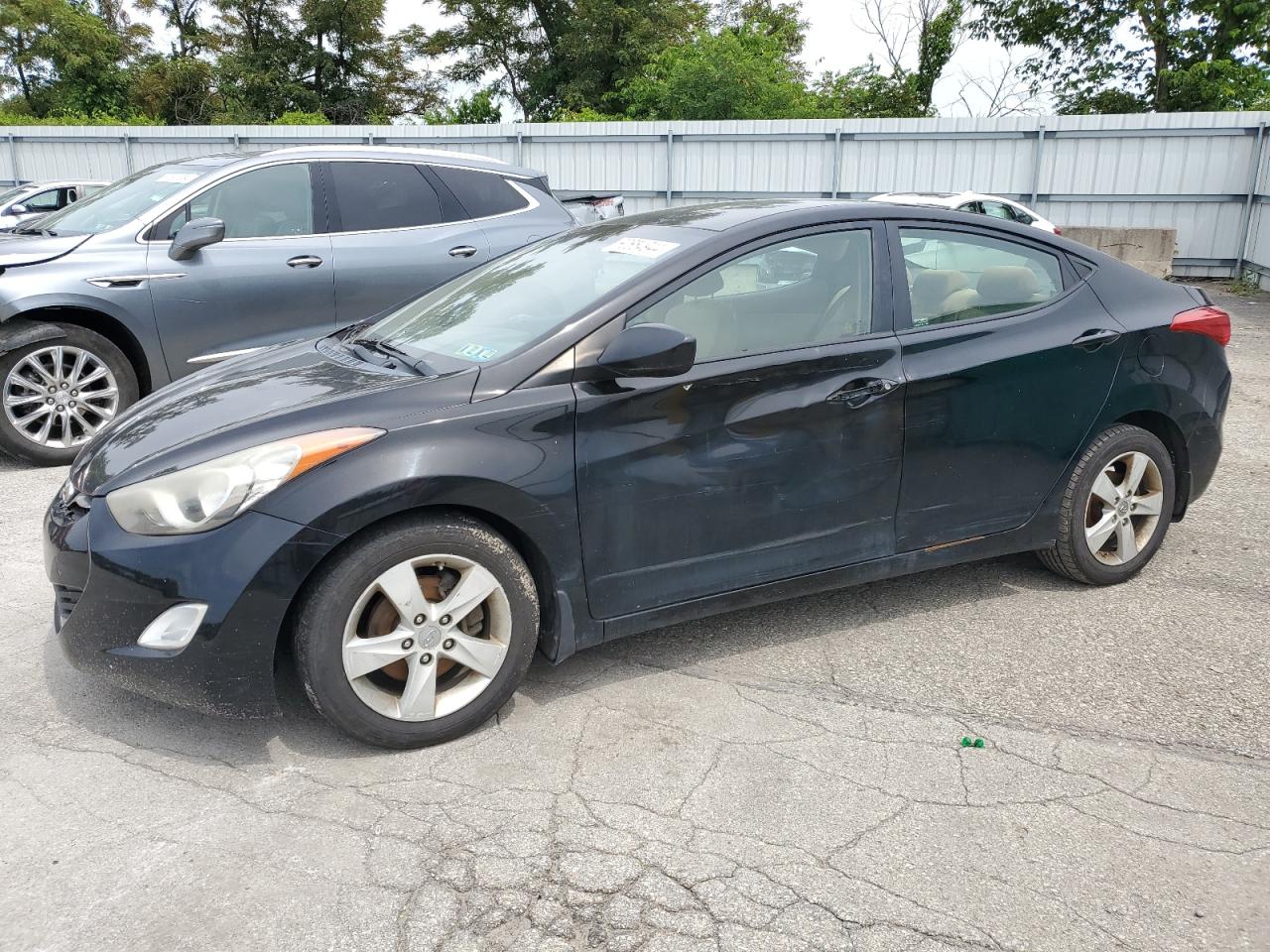 2012 Hyundai Elantra Gls vin: KMHDH4AE9CU385594