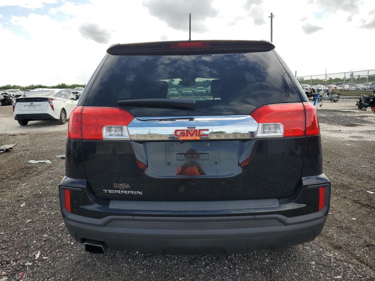 2GKALMEK1H6113394 2017 GMC Terrain Sle