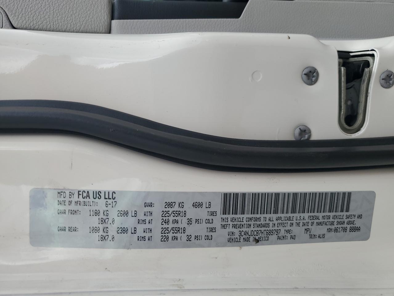 3C4NJDCB7HT689797 2017 Jeep Compass Limited