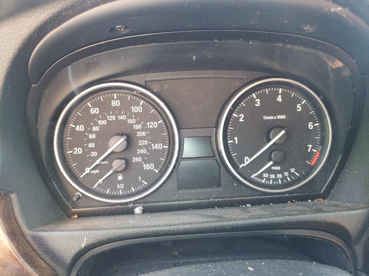 WBAPH775X9NM30178 2009 BMW 328 I