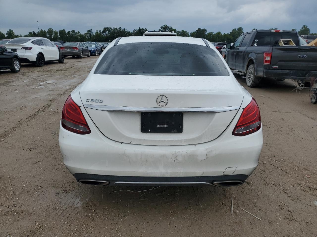 55SWF4JB2JU266752 2018 Mercedes-Benz C 300