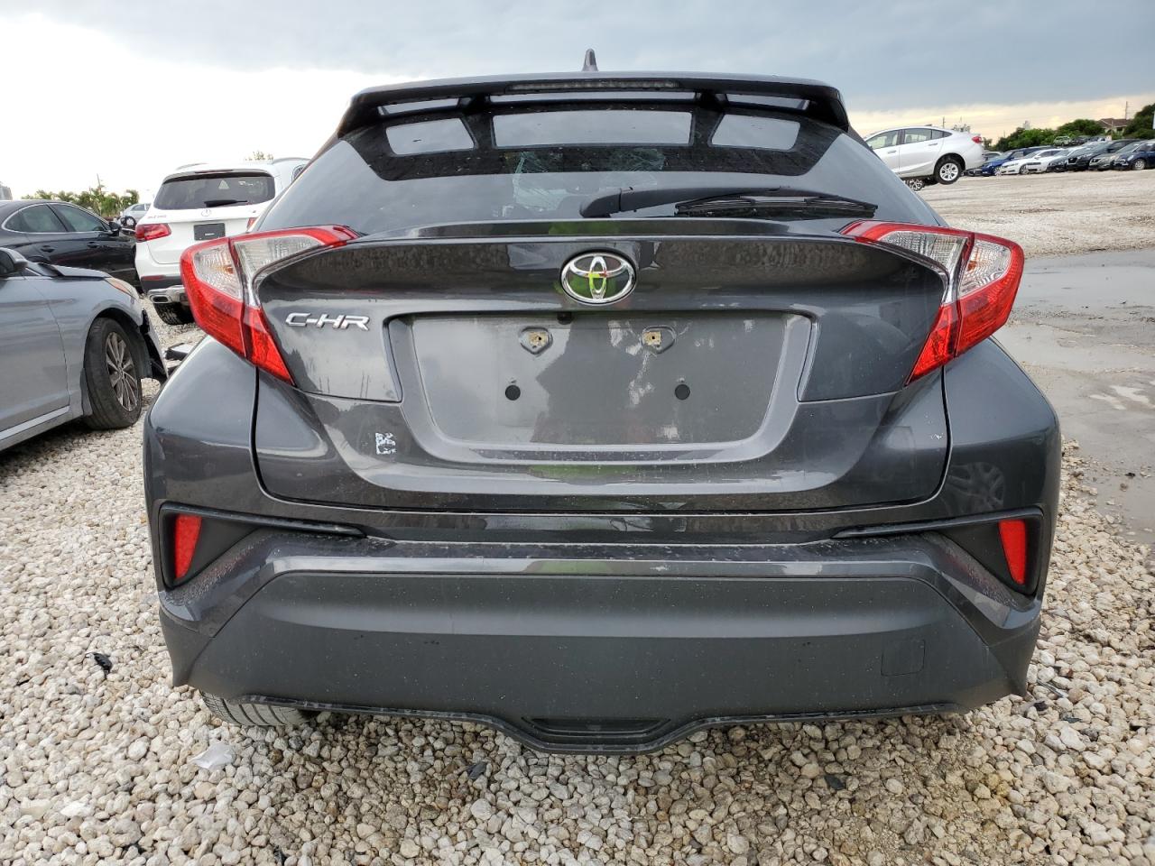 2021 Toyota C-Hr Xle vin: NMTKHMBXXMR130470