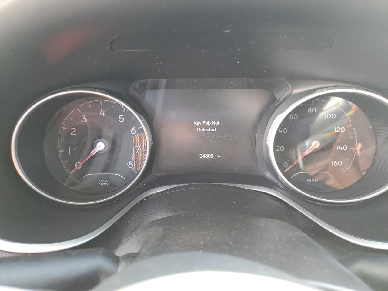 3C4NJDBB7JT175777 2018 Jeep Compass Latitude