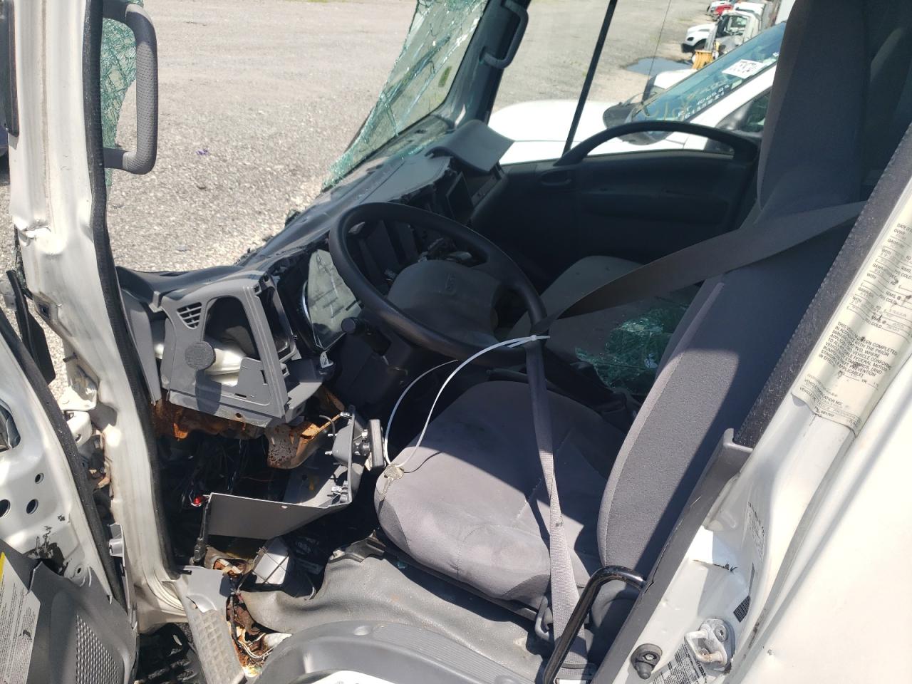 JALE5W16XG7303252 2016 Isuzu Nrr