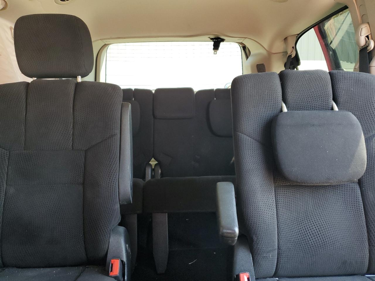 2C4RDGCG3ER173330 2014 Dodge Grand Caravan Sxt